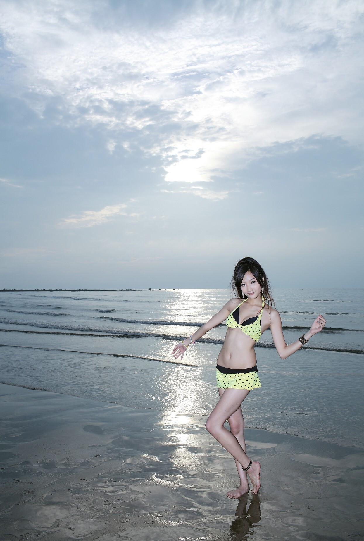 牖璃 性感比尼 [Beautyleg -Model]Tina 性感套图